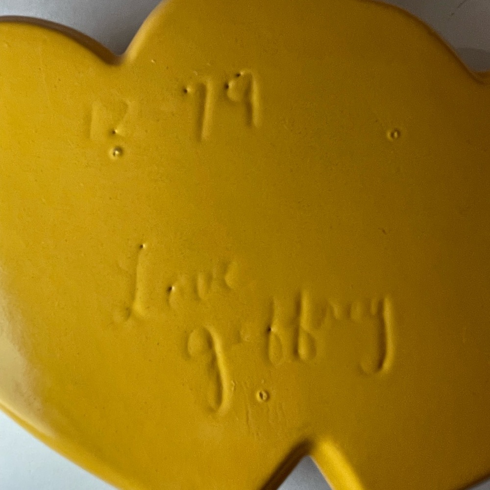 Vintage 70s Ceramic Heart Trinket Dish - Picture 6 of 7